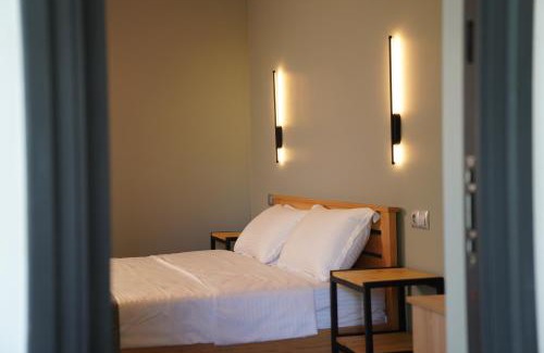 T'ba House | Luni