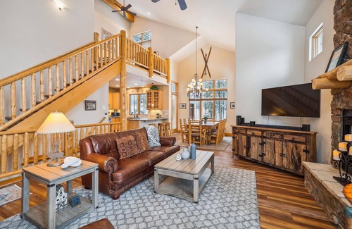 The Reserve House | Lupine Chalet: Frisco Home - Wood Sauna - Great for families.