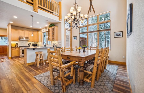 The Reserve House | Lupine Chalet: Frisco Home - Wood Sauna - Great for families.