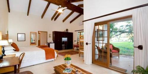 Sundays River Valley Bed & Breakfast | Lupus Den Country House B&B