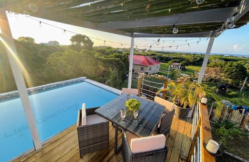 Treasure Beach Villa | Lush Coastline Serviced Villa With Pool