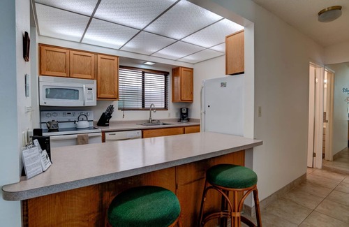 Maalaea Condo | Lush View Condo Just Moments from the Beach