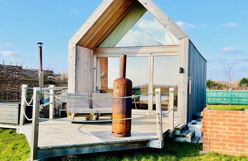 Brightlingsea Cottage | Lushna Petite 11 at Lee Wick Farm Glamping