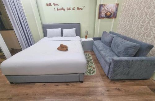 Hoan Kiem Apartment | LushStay Hanoi - Balcony-Bathtub Suite