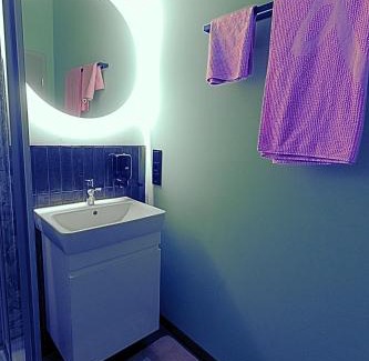 Landshut Hotel | Lustra Stundenhotel - Adults Only