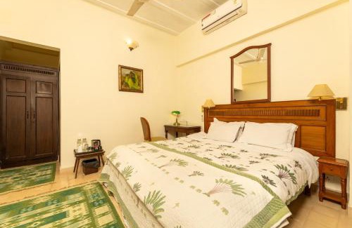 New Delhi Bed & Breakfast | Lutyens Bungalow