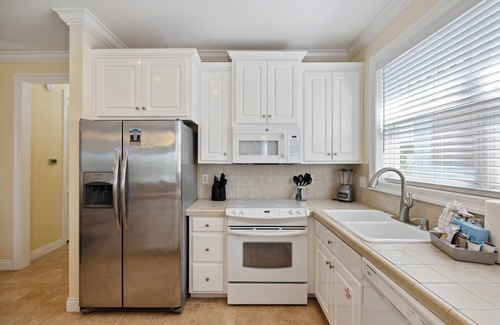 Fort Bay House | LUV PCB | Beach front pool!