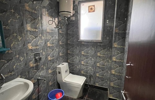 Udyog Vihar Hotel | Luvi Casa