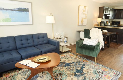 Lake Charles House | Lux 2 Bedroom 2.5 Bath/Dog Friendly 511A