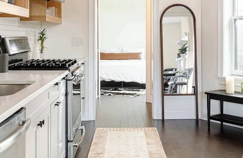 Over-the-Rhine Apartment | Lux 2BR | Downtown | Rooftop Patio | Free Parking
