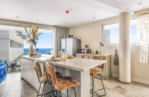 Willemstad Apartment | LUX 3 BR Sub Penthouse One Mambo Beach