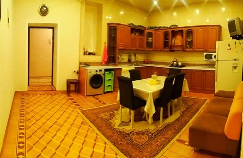 Nasimi House | lux apartment. center home