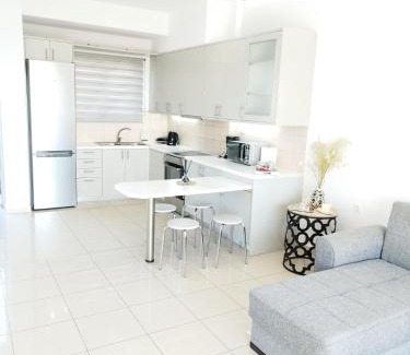 Agia Pelagia Apartment | Lux Apartment in Private Area