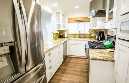 West Newport House | LUX Beachfront Casa de Balboa 225 - Best Location