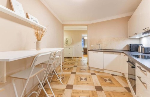Kreuzberg Apartment | LUX central 3bed suite apartment