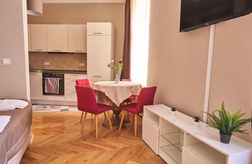 Kreuzberg Apartment | Lux central studio apartment