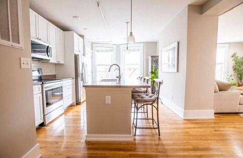 Over-the-Rhine Apartment | Lux Condo in the Heart of OTR | Walk Everywhere