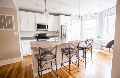 Over-the-Rhine Apartment | Lux Condo in the Heart of OTR | Walk Everywhere