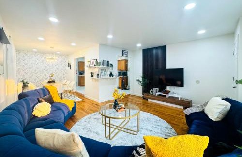 The Heights House | Lux Designer Home with Gaming Rm