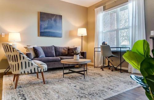 Tuttle West Apartment | Lux Dublin 2br 1st Floor Wd Pet Friendly!