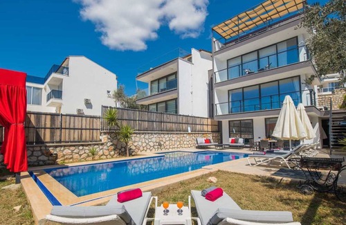 Kepez Villa | LUX HOLIDAY VILLA