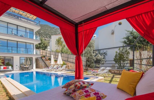 Kepez Villa | LUX HOLIDAY VILLA
