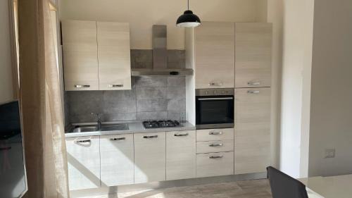 Civitavecchia Apartment | Lux Kuoni Grace - Appartamento a due passi dal porto