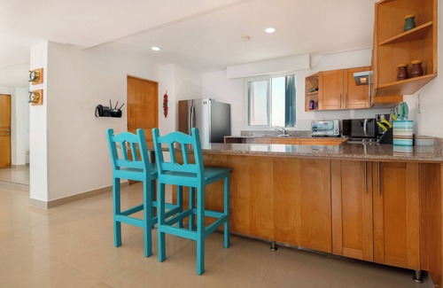 Zona Hotelera Norte Condo | Lux Ocean View at Peninsula Grand 3A