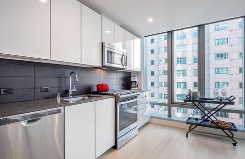 Rincon Hill Apartment | Lux Rincon Hill 2BR w/Gym, Roofdeck, near Bay Bridge, by Blueground