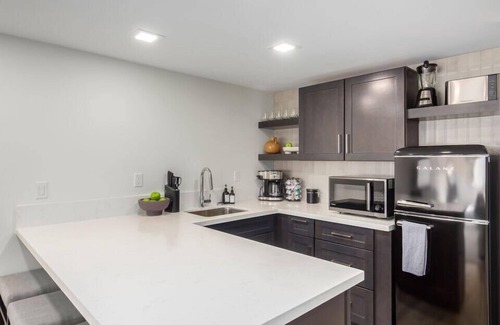 South Scottsdale Condo | LUX Scottsdale Studio | Old Town | Walk Everywhere