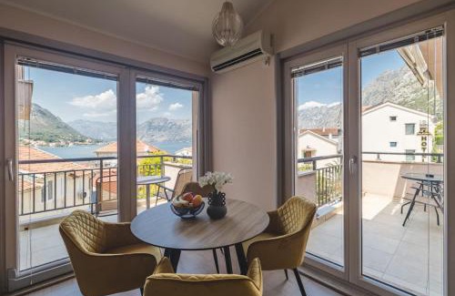Kotor Apartment | Lux Seaside Residence