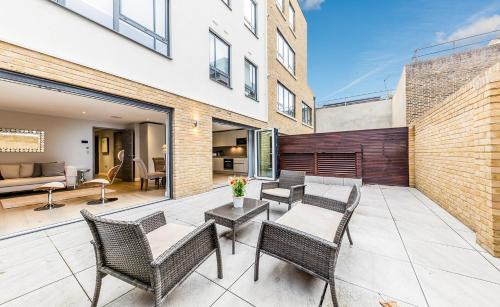 Vincent Square Apartment | Lux St James Park Apartment Central London FREE WIFI by City Stay Aparts London
