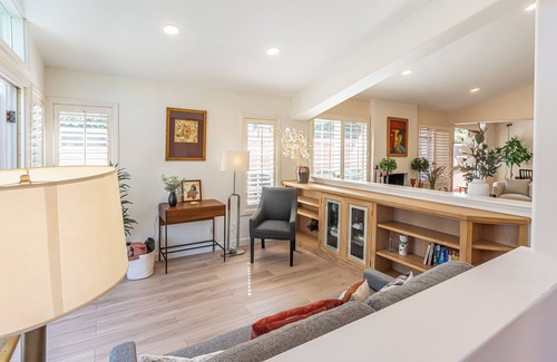 Huntington Beach Bed & Breakfast | LUX Stunning Villa Huntington Harbor 3 Min 2 Beach