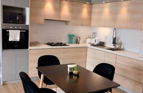 Thompson Estate Apartment | Lux Suites Havana Luxurious Apartments