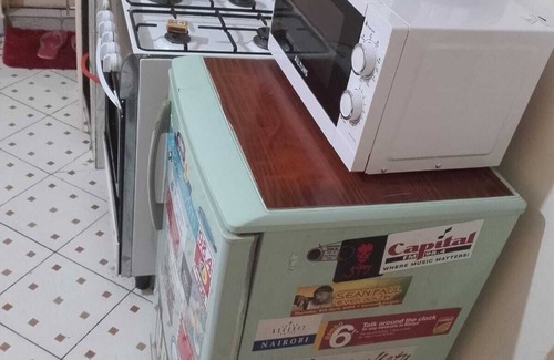 Mbotela Apartment | Lux suites Meridian Court Apartments