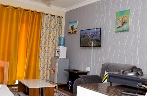 Bamburi Apartment | Lux Suites Mwembeni studios Bamburi