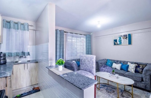 Mbotela Apartment | Lux Suites Oak South Gardens Apartments