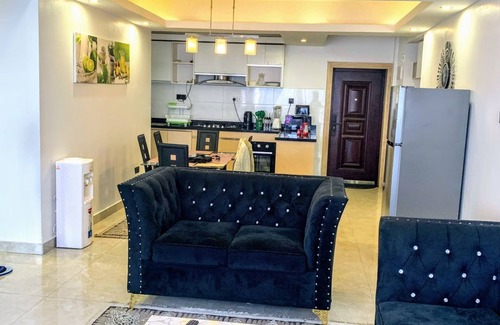 Thompson Estate Apartment | Lux Suites Oasis of Peace Apartments