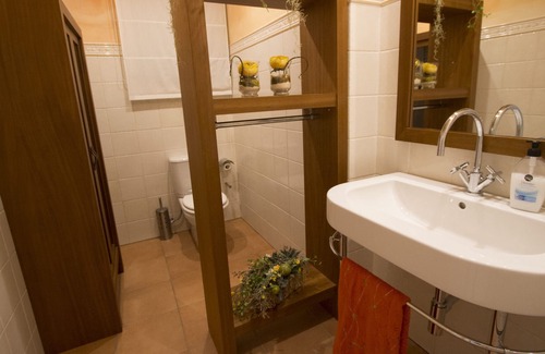 Sant Feliu de Codines Villa | Lux views and heated pool for 25 pax 35min to BCN