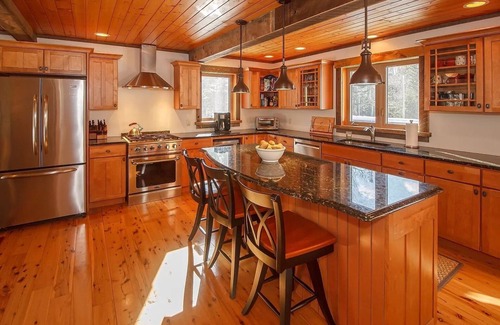 West Dover House | Lux VT ski chalet with mountain views and apres ski amenities.