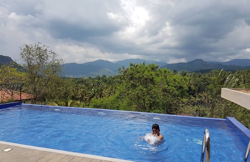 Digana Villa | Luxary villa with live-in cook, staff, & visiting massage therapist