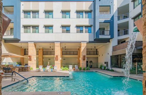 North Scottsdale Apartment | Luxe 1BR Kierland Commons, TPC Golf, Pool, Gym, W-D