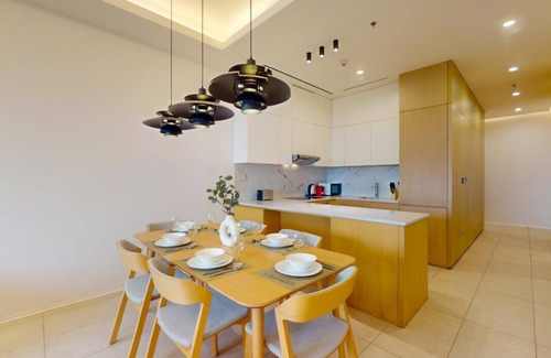 Palm Jumeirah Apartment | Luxe 2 Bed with Sea Views | Anantara Resort | Palm