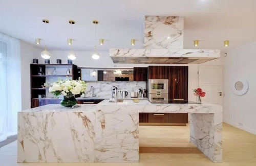 Saint-Germain-l'Auxerrois Apartment | LUXE- 250 M2 PARISIAN ELEGANCE LOCATED NEXT TO LOUVRE AT RUE SAINT HONORE