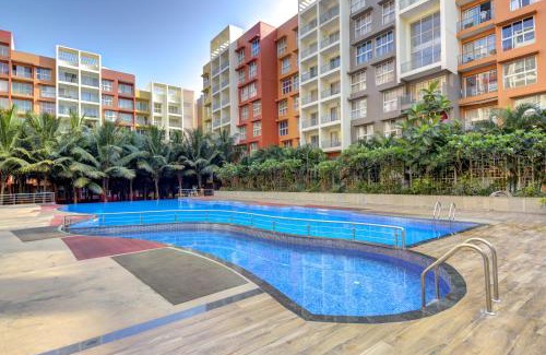 Chicalim Apartment | Luxe 2BHK 10min from GOI airport with Pool access