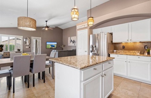 Desert Ridge House | Luxe Arizona Retreat.Family-Friendly Home
