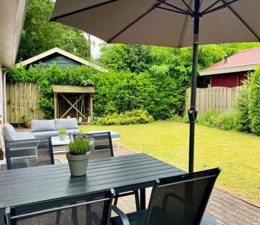 Municipality of Ermelo Apartment | Luxe Boshuisje met Privé Wellness & Jacuzzi op de Veluwe