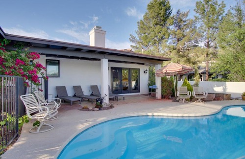 Rockcliff House | Luxe Catalina Foothills Hideaway with Private Pool
