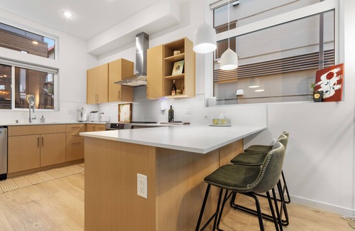 Atlantic House | Luxe Central Home with Views & Rooftop