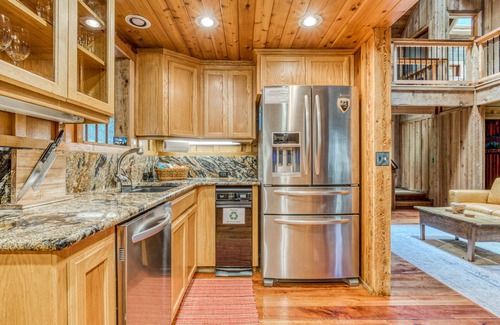 Rhododendron House | Luxe compound with private sauna, hot tub, rec house & fireplace